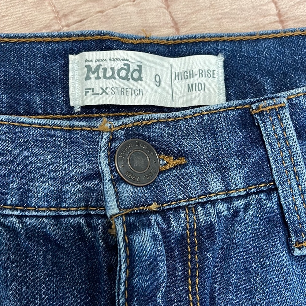 Mudd Jean shorts - Picture 3 of 3